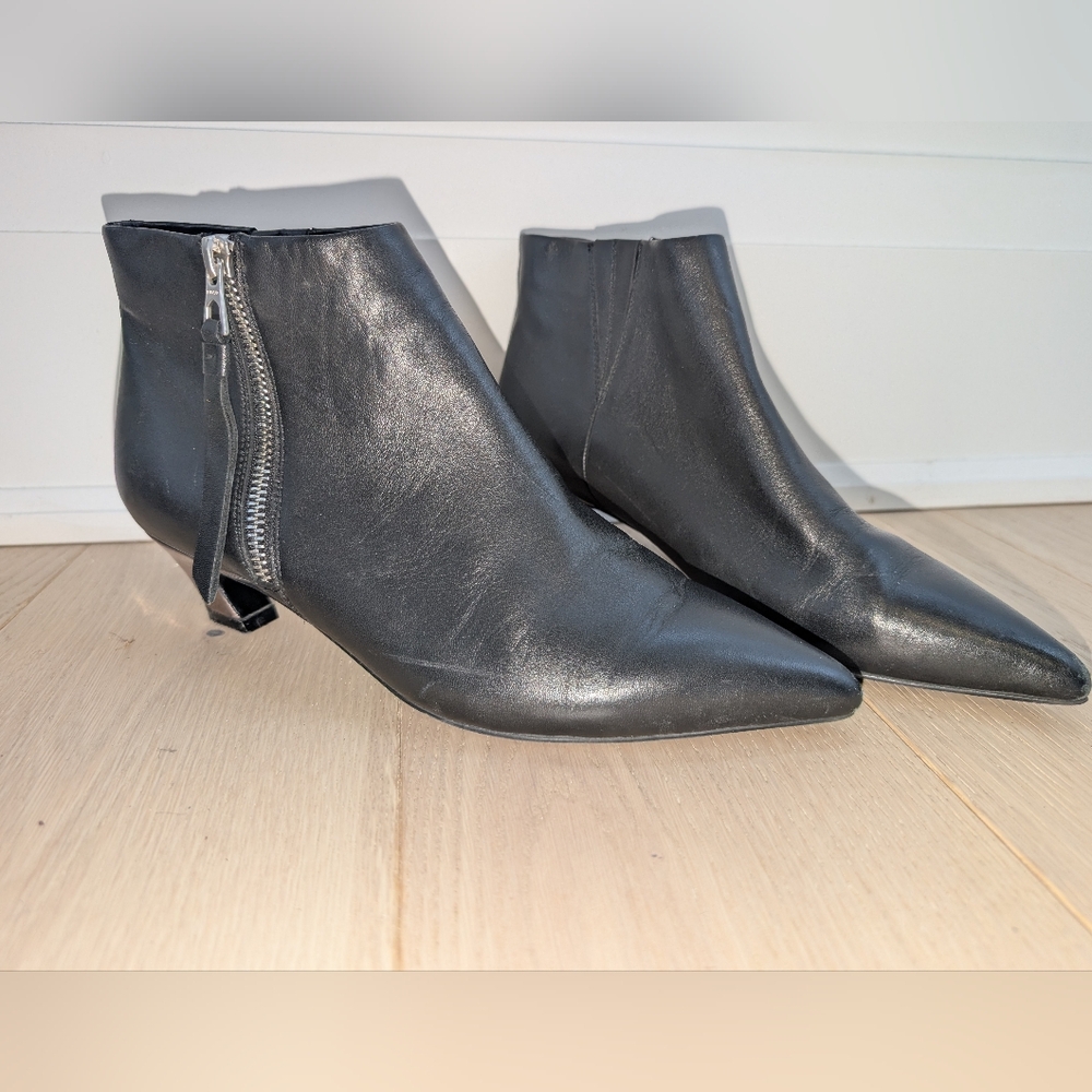 RUDSAK Talia Black Leather Ankle Booties
